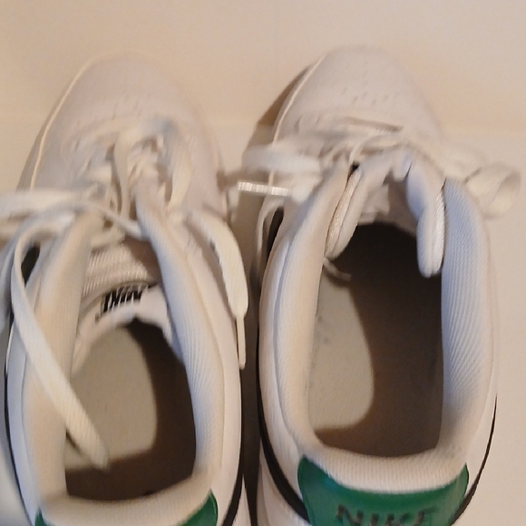 Nike White Sneakers with Black Swoosh and Green Heel main image 6